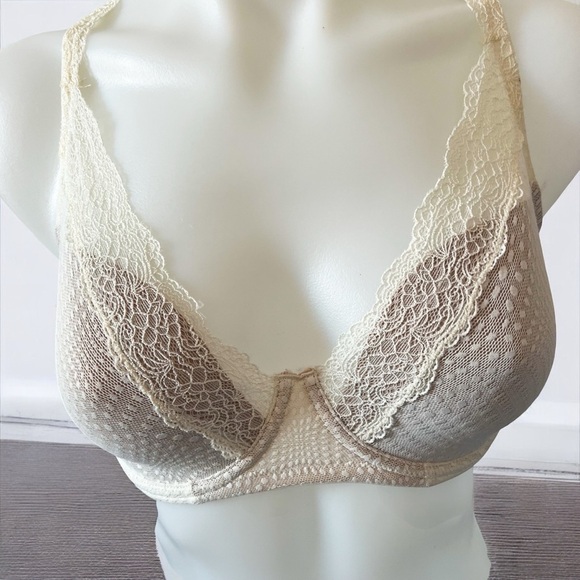 Natori Beyond Convertible Contour Underwire Sz 30F (3D) - Picture 2 of 11